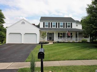 6105 Millbank Dr, Mechanicsburg, PA 17050