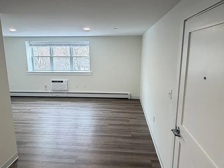 1741 Washington St #6 — Photo 5
