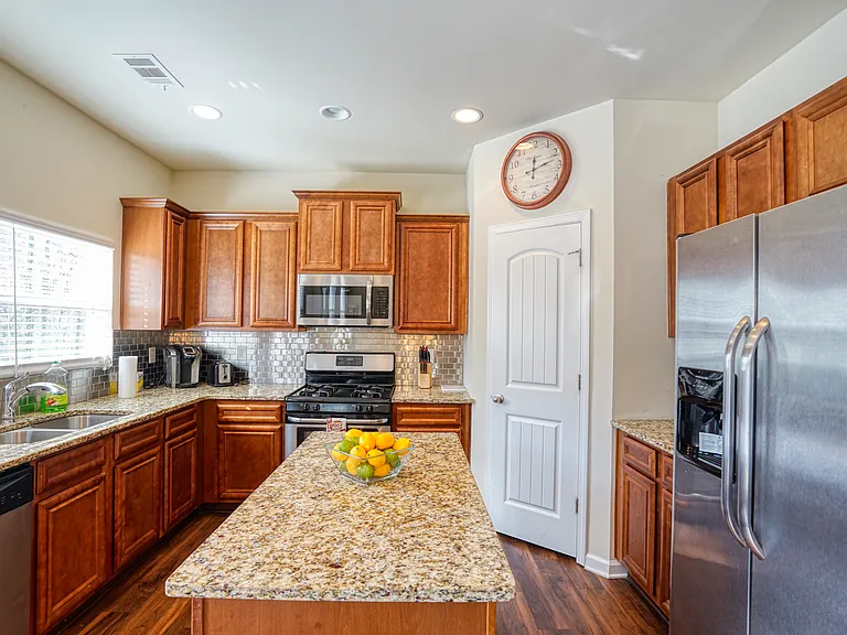 1047 Timber Trl — Photo 19