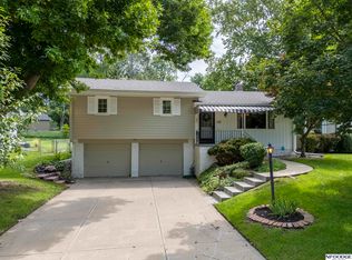 1455 S 123rd St, Omaha, NE 68144