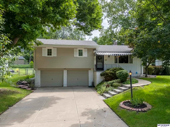 1455 S 123rd St, Omaha, NE 68144
