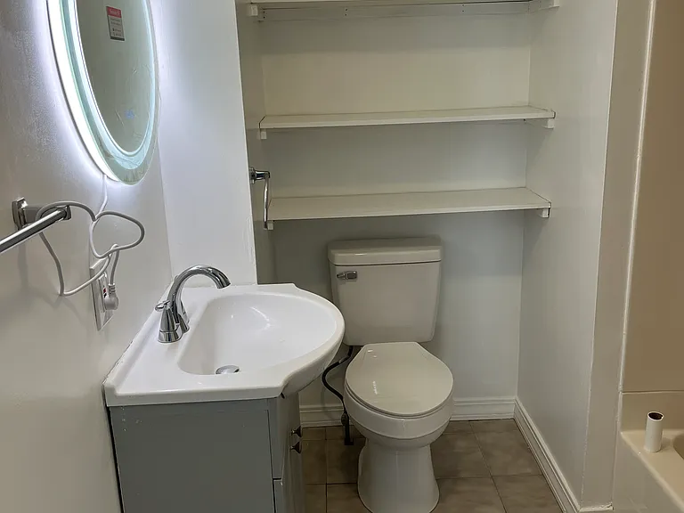 10 Holly Ave #1 — Photo 11