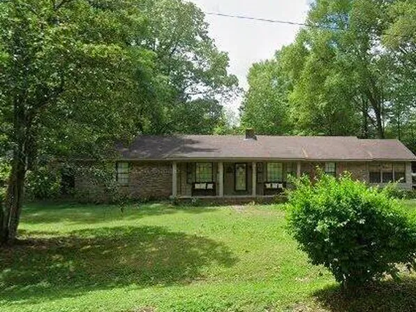 1907 Oak Ln, Corinth, MS 38834