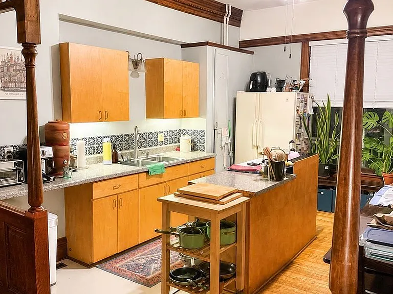2204 Grand Ave S #1 — Photo 6