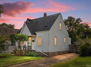 19319 Centralia, Redford, MI 48240