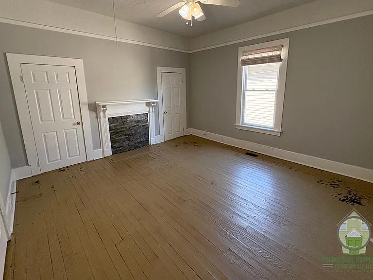 520 Perry Ave — Photo 6