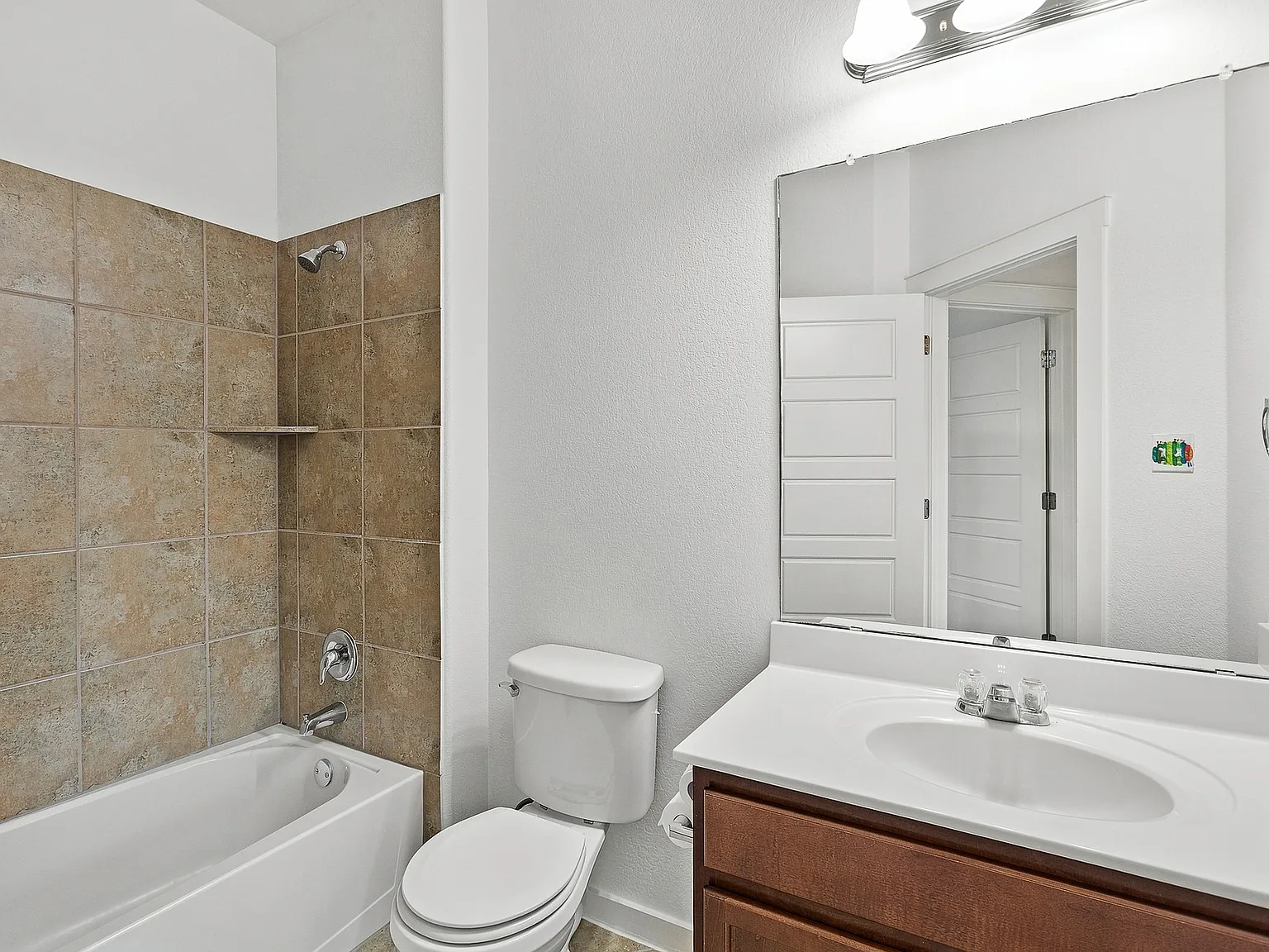 2101 Rivers Edge Way — Photo 3