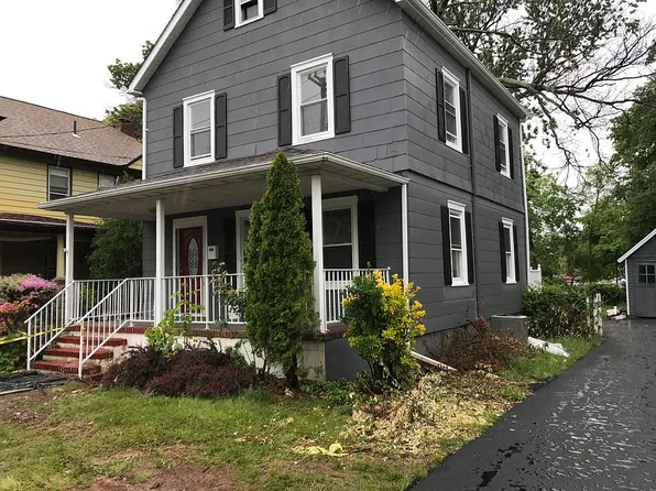 227 W Franklin St, Bound Brook, NJ 08805