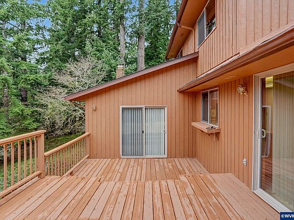 3rd image of 6683 Indian Springs Rd NE