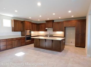 965 Woodbury Ln, Davis, CA 95616