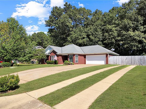 2nd image of 202 Cove Creek Dr
