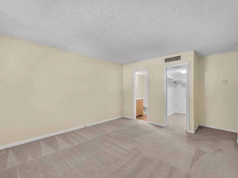 801 Russell Ln #254 — Photo 13