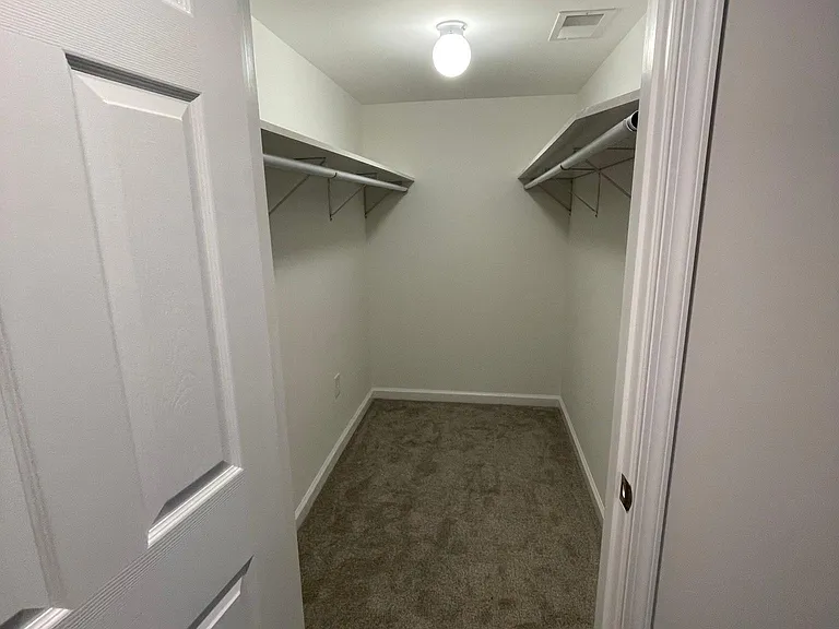 7516 Dogwood Rd — Photo 15