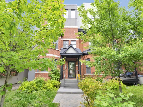 59 Russell Ave #4, Ottawa, ON K1N 7W9