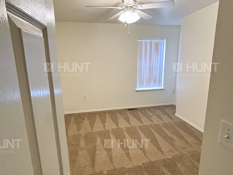 118 Enduring Freedom Pkwy — Photo 6