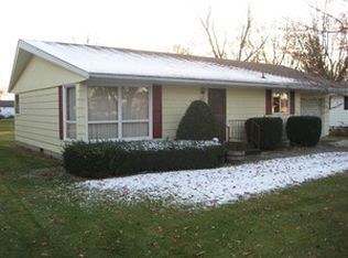 305 Adams St, Danforth, IL 60930