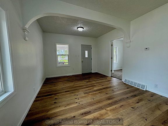4th image of 1815 W 16th St