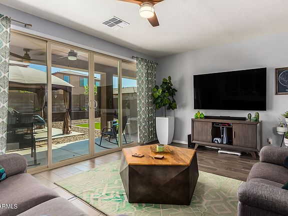 5th image of 4555 W Federal Way