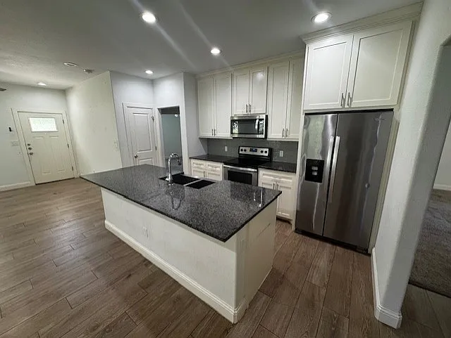 605 Martin Luther King St — Photo 4