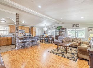 33805 Buffalo Ridge Rd, Acton, CA 93510