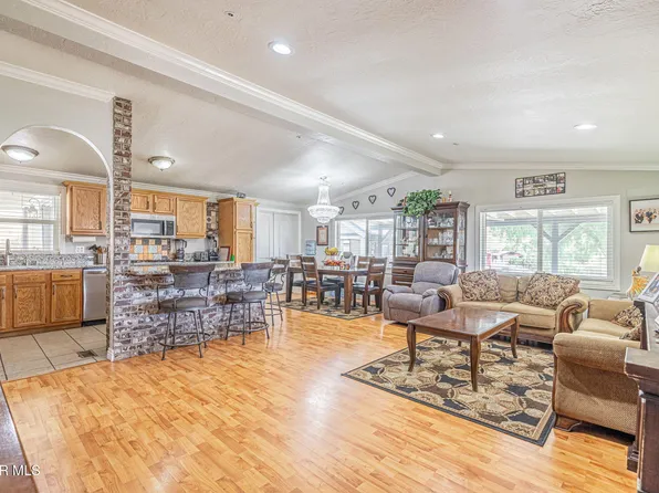 33805 Buffalo Ridge Rd, Acton, CA 93510