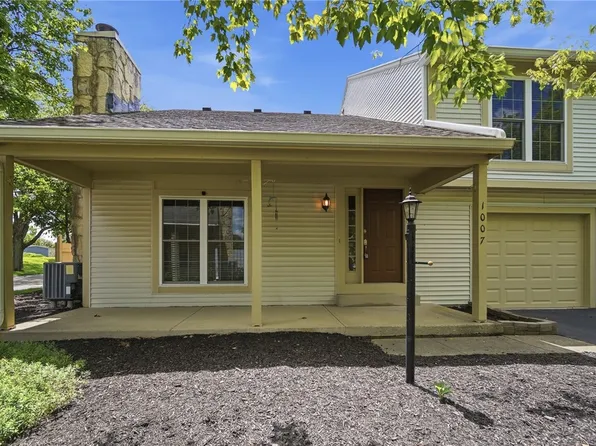 1007 Foxshire Pl, Dayton, OH 45458