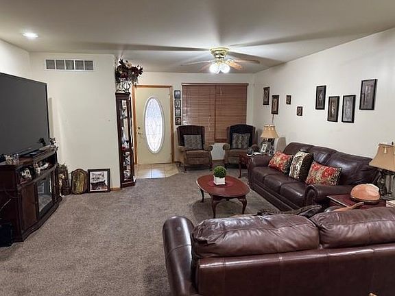 5th image of 223A Oakwood Ave