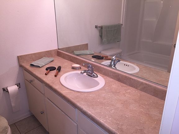 2nd image of 9154 Village 9