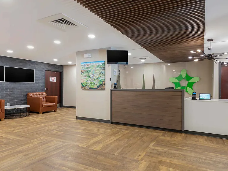 Lobby and Guest Check-in