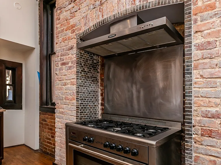 1706 Eutaw Pl #3R — Photo 4