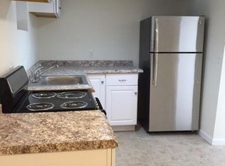 3 Leslie St, Stamford, CT 06902