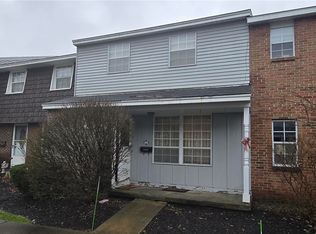 209 Highbridge St APT 11, Fayetteville, NY 13066