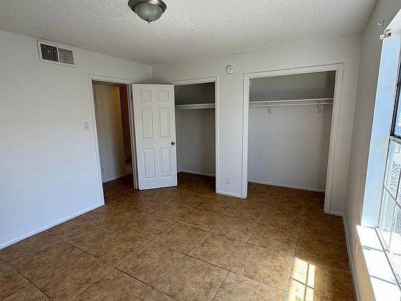4th image of 3701 Keltner Ave APT 27