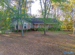 368 Sunset Acres Ave, Decatur, AL 35603