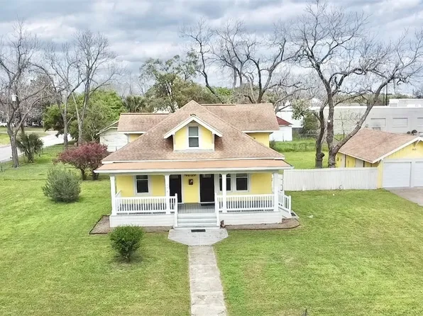 108 W Guadalupe St, Victoria, TX 77901