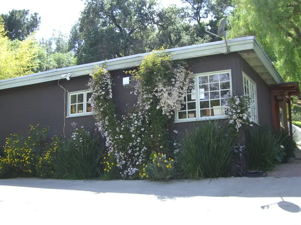 (undisclosed Address), Topanga, CA 90290
