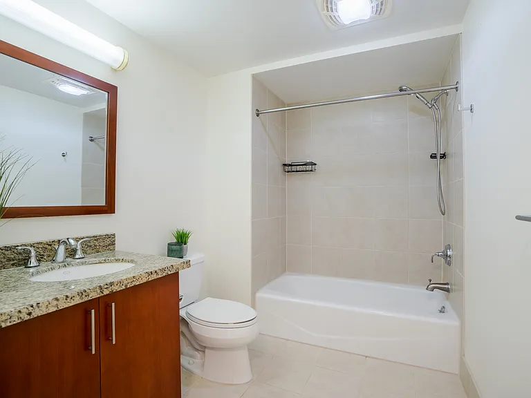909 Kapiolani Blvd #2702 — Photo 14