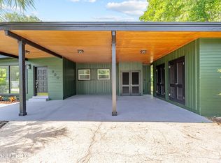 930 Middleton Rd, Jacksonville, FL 32211