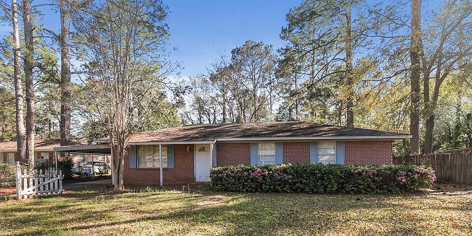 1st image of 2506 E Linda Ln
