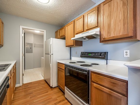 2nd image of 10608 Christa Ct Unit 11