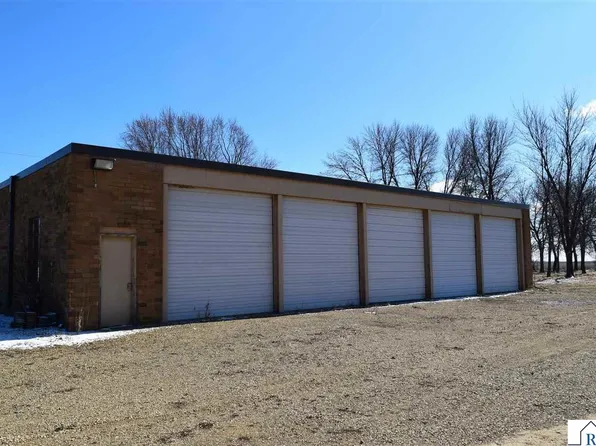 126 Higbie Ave E, Minnesota Lake, MN 56068