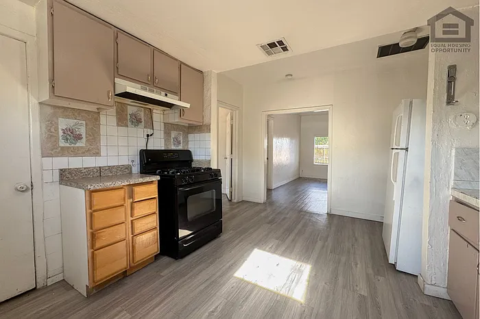 903 W Pierson St #2 — Photo 14