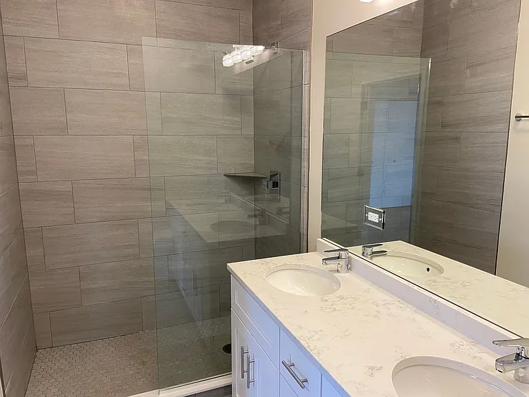 1837 W North Ave — Photo 11