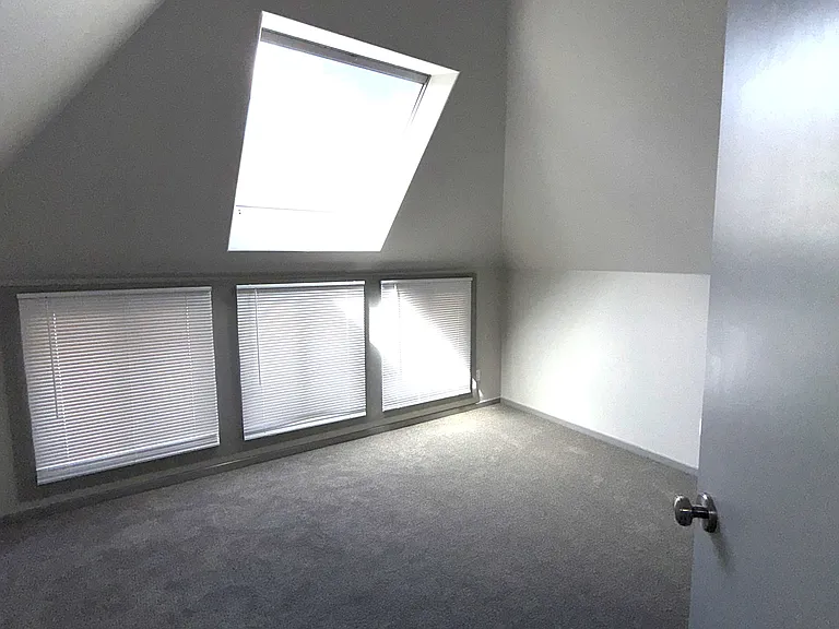 927 NW 24th Ave #4 — Photo 14