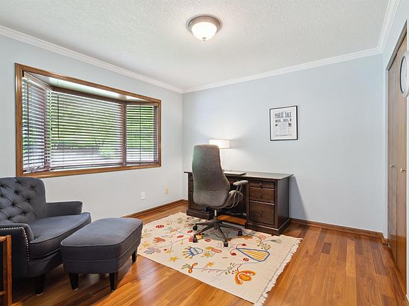 4th image of 4001 46th Street Ct