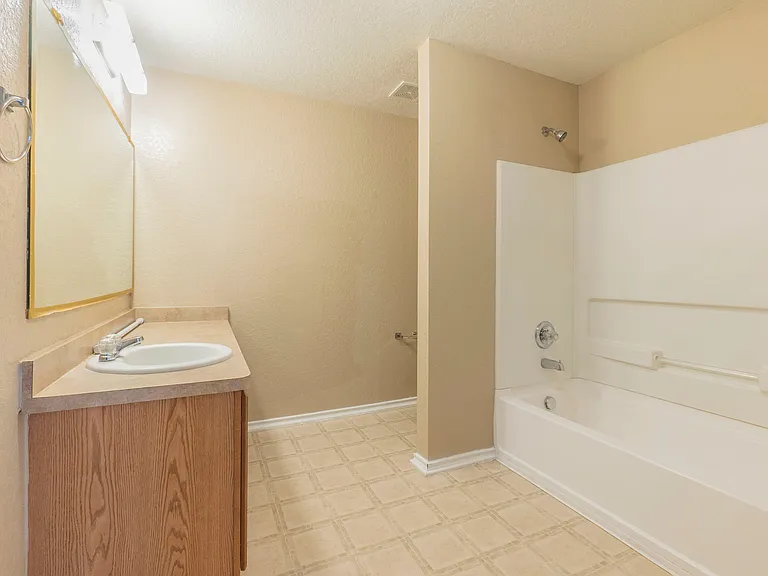 7607 Caballo Cyn — Photo 10