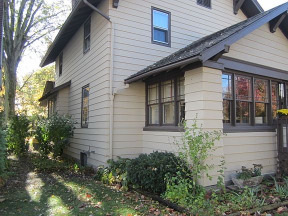 3rd image of 339 W Crawford St
