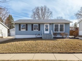 2106 43rd St NW, Rochester, MN 55901