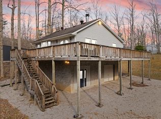 225 Dixie Pine Dr, Burnside, KY 42519