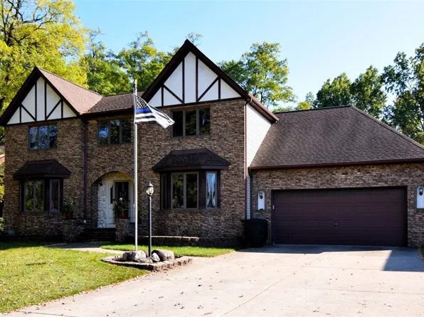 14455 Newton Rd, Middleburg Heights, OH 44130